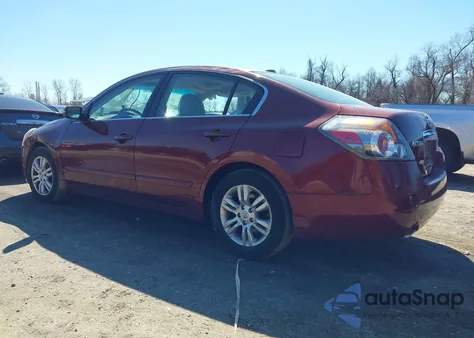 2010 Nissan Altima 2.5 S из США, поврежденный, VIN 1N4AL2AP7AN555654